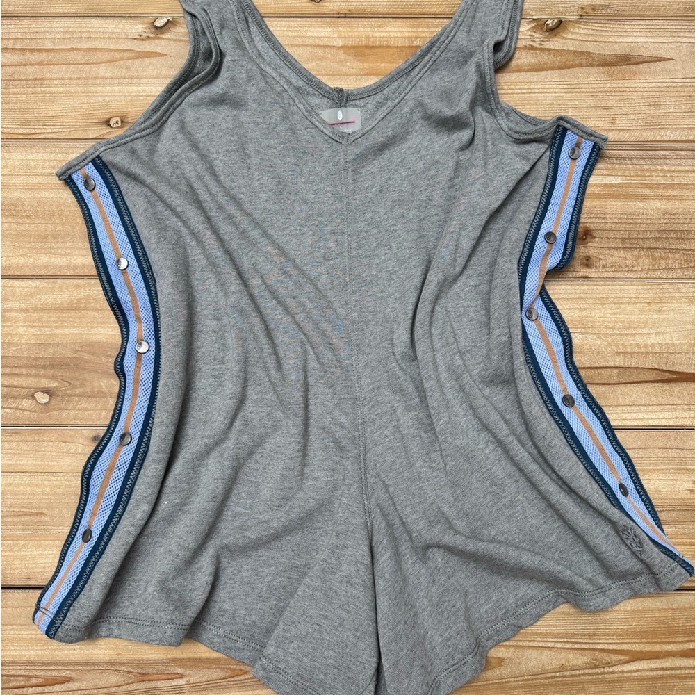 Free People Movement Snap-side Romper in Heather Grey | Size Large